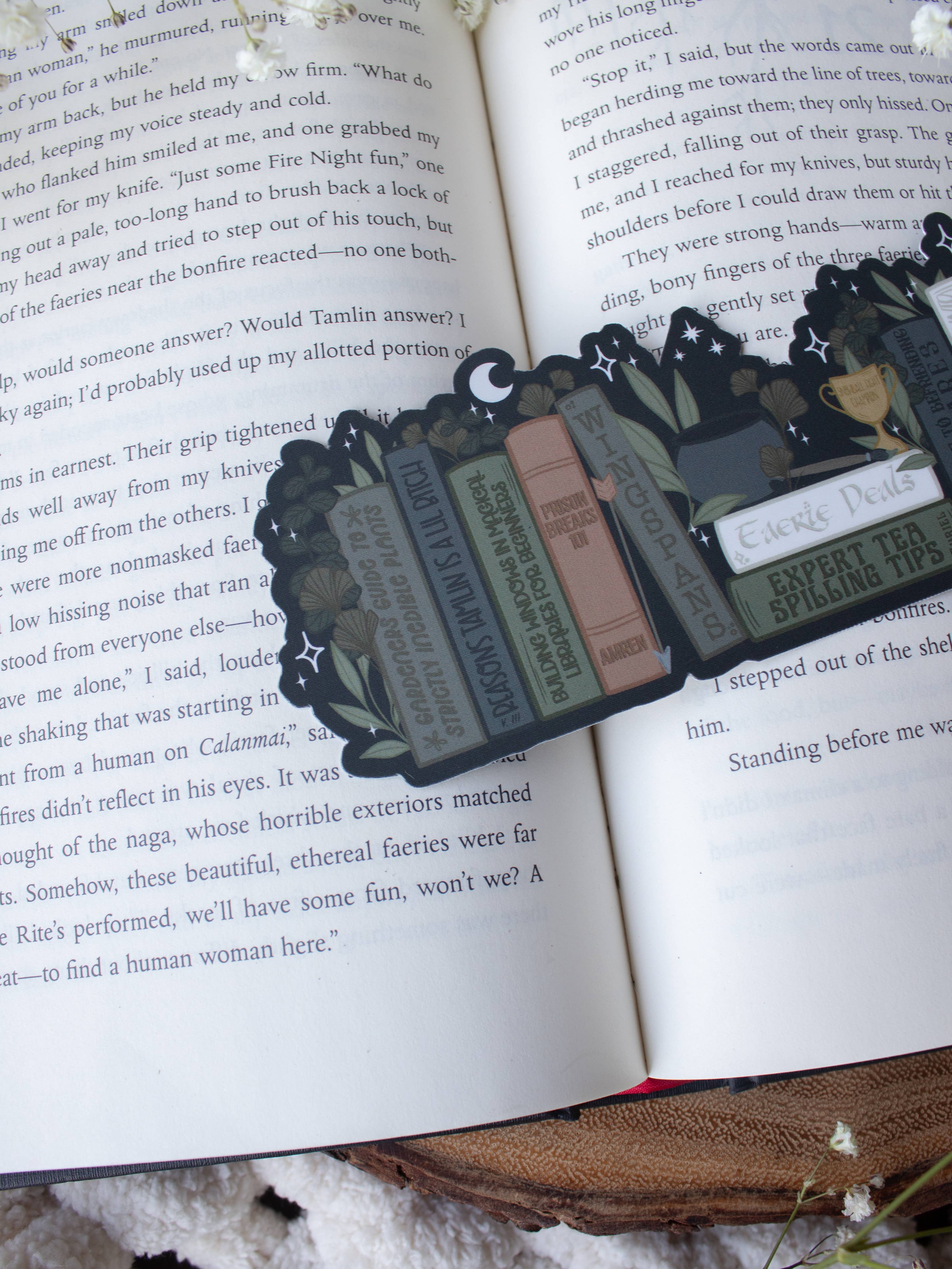 Feyre's Bookshelf Bookmark | ACOTAR