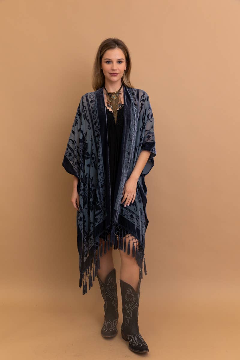 Bestselling Velvet Mesh Tapestry Tassel Kimono 💎