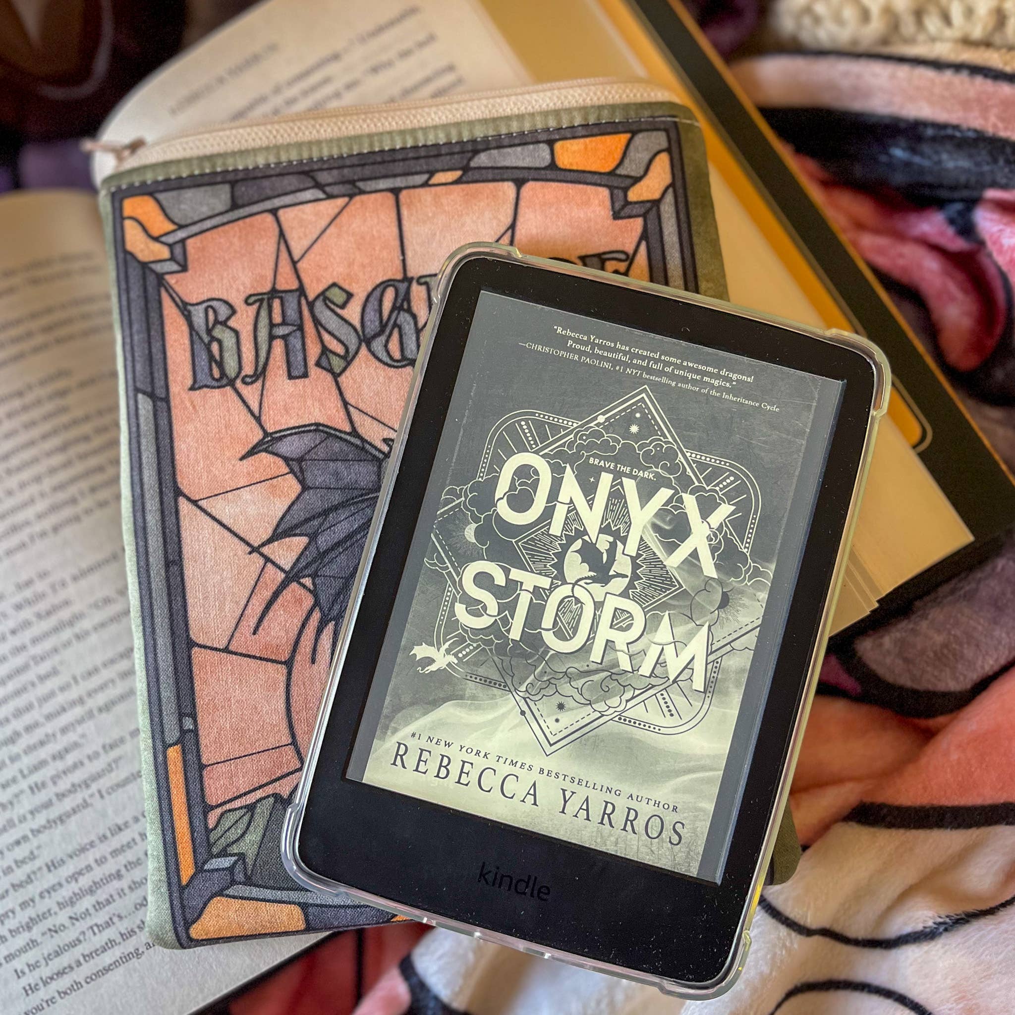 Fourth Wing Padded Kindle Sleeve with Zipper - Bookish Gift