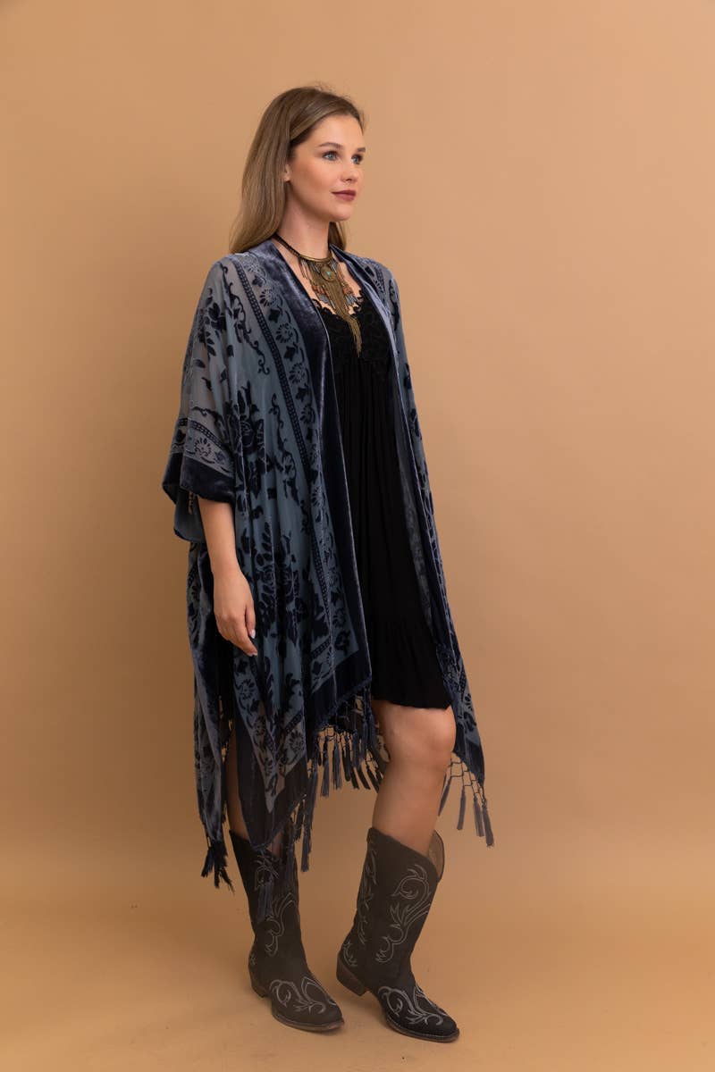 Bestselling Velvet Mesh Tapestry Tassel Kimono 💎