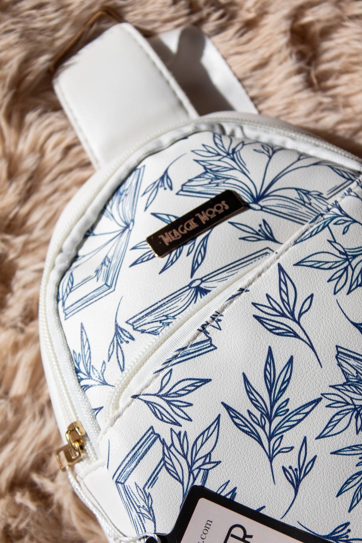 Bookish E-Reader Crossbody Tech Bag | Porcelain Books